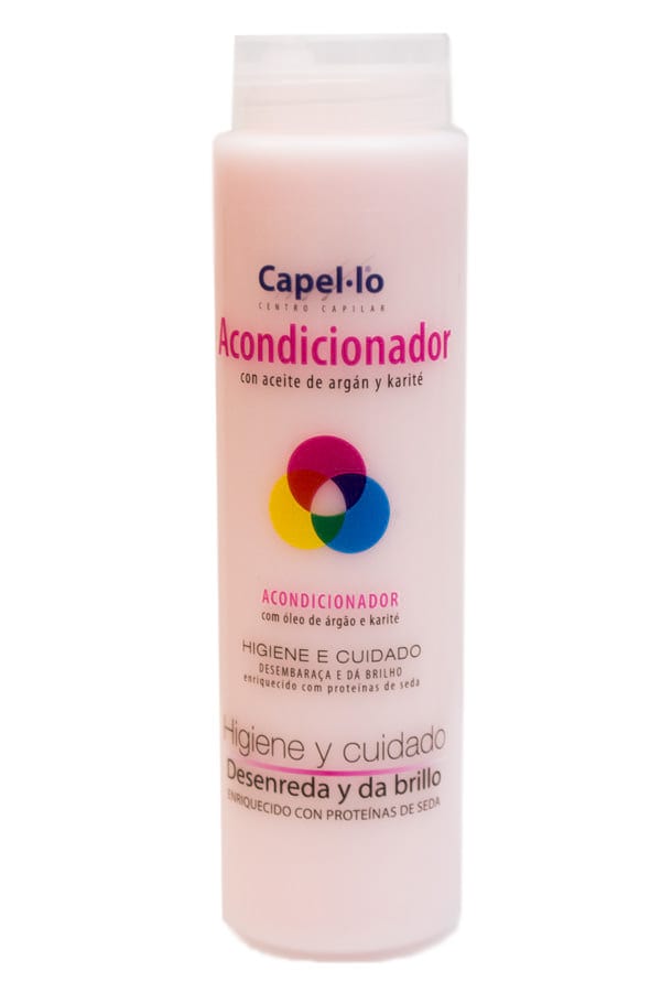 ACONDICIONADOR PARA SINTÉTICO - CAPEL-LO - 250ML.